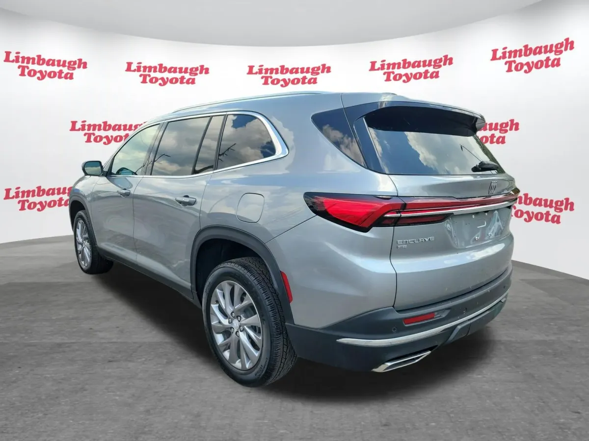2025 Buick Enclave Preferred thumbnail 24