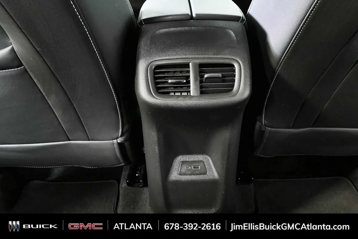 2025 Buick Envision Sport Touring thumbnail 19