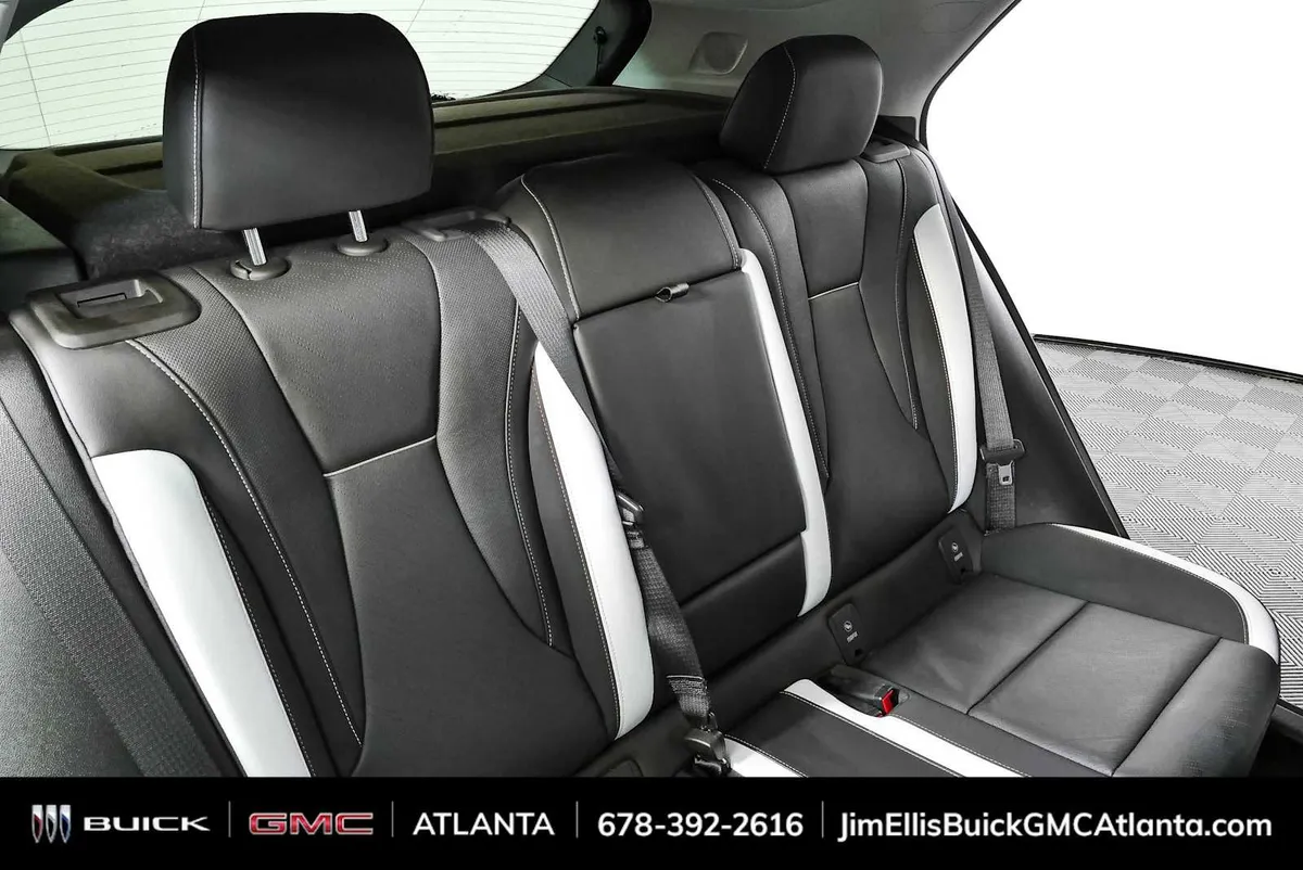 2025 Buick Envision Sport Touring thumbnail 21