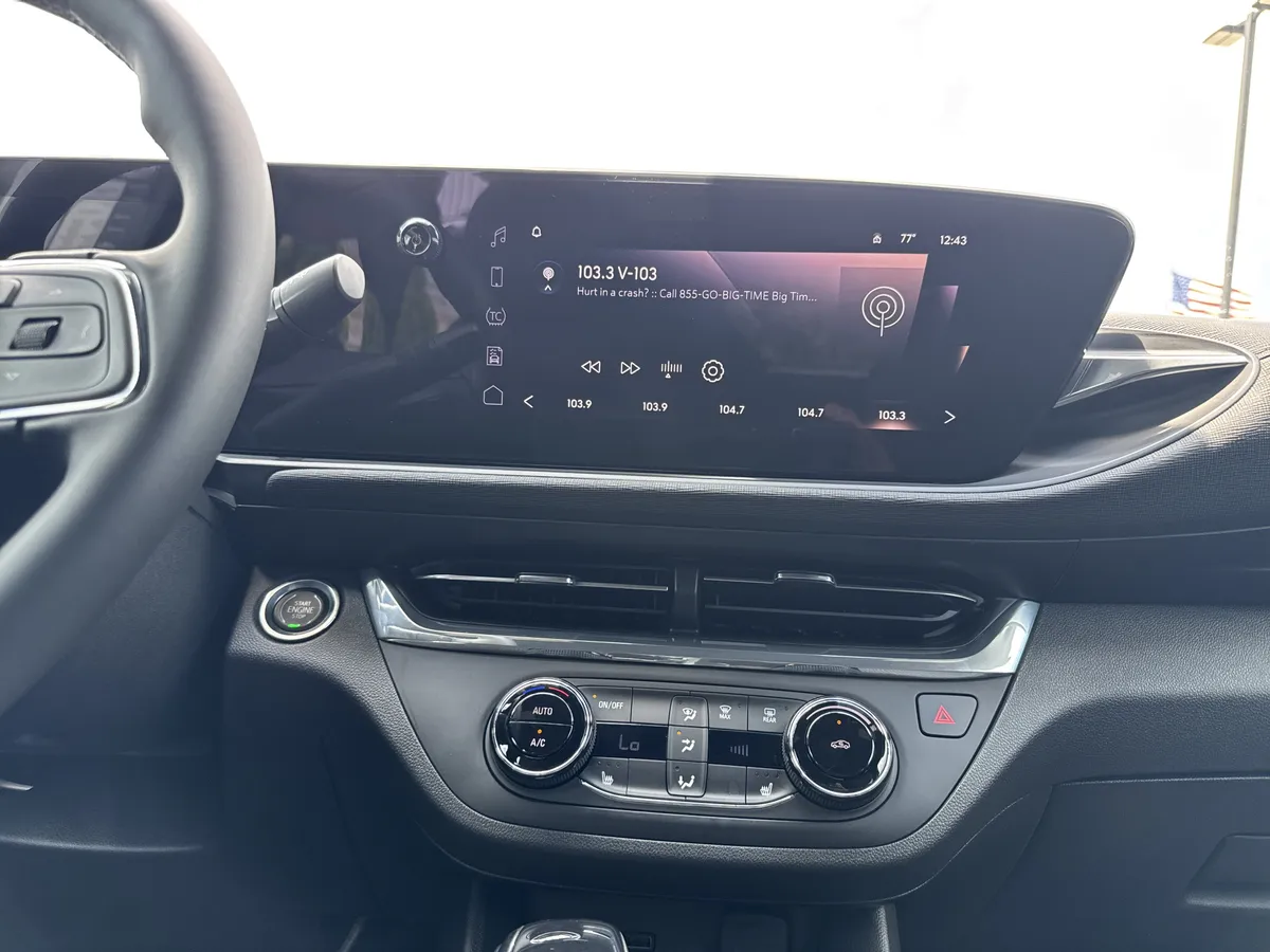 2025 Buick Envista Preferred thumbnail 26