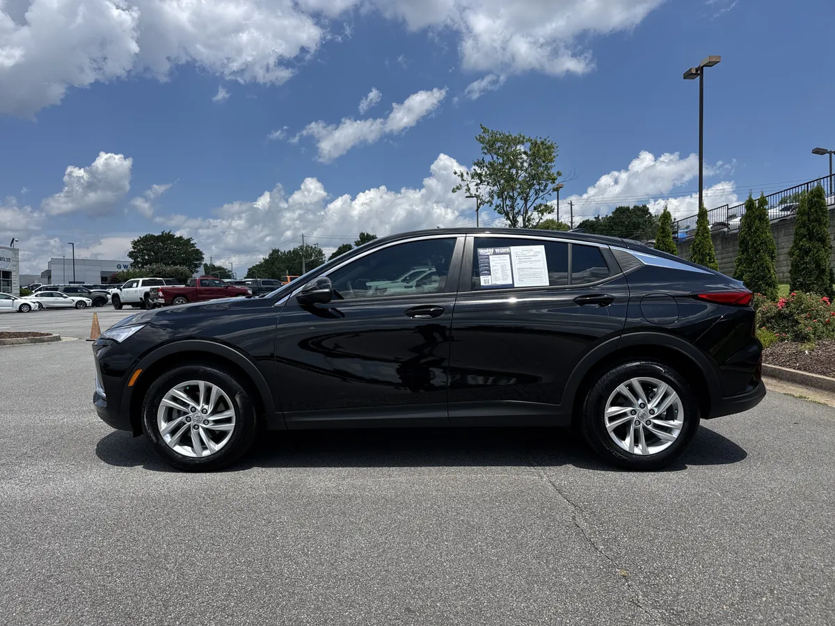 2025 Buick Envista Preferred thumbnail 6