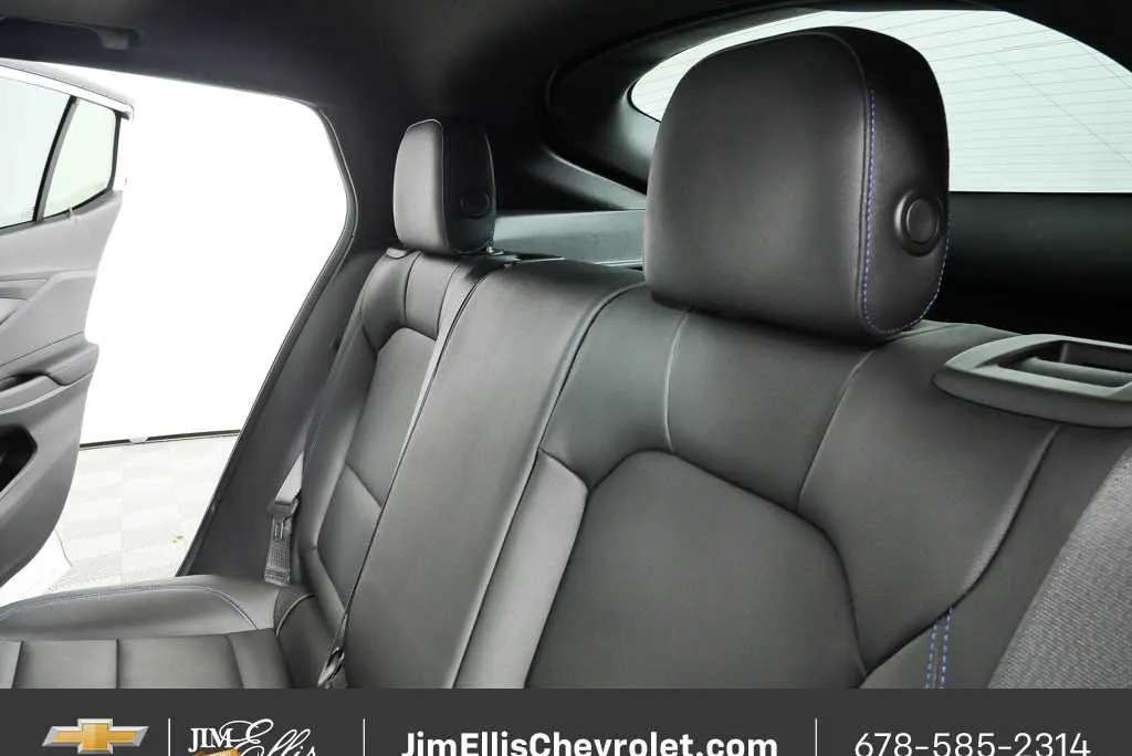 2025 Buick Envista Sport Touring thumbnail 18