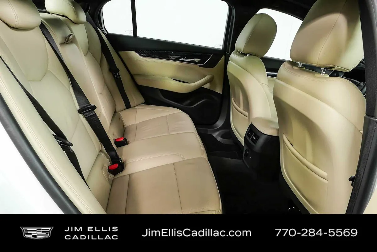 2025 Cadillac CT5 Premium Luxury thumbnail 23