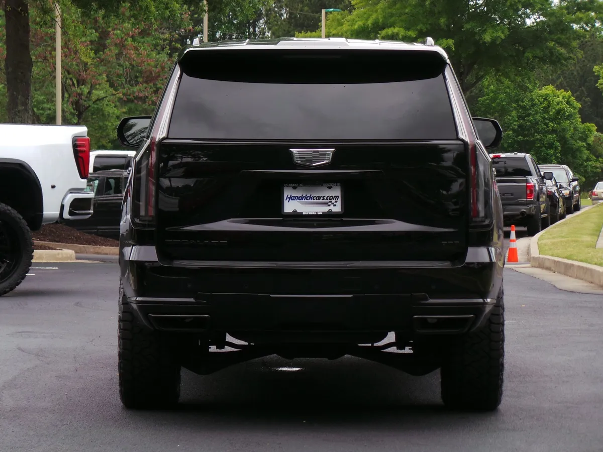 2025 CADILLAC Escalade 4WD Sport thumbnail 26
