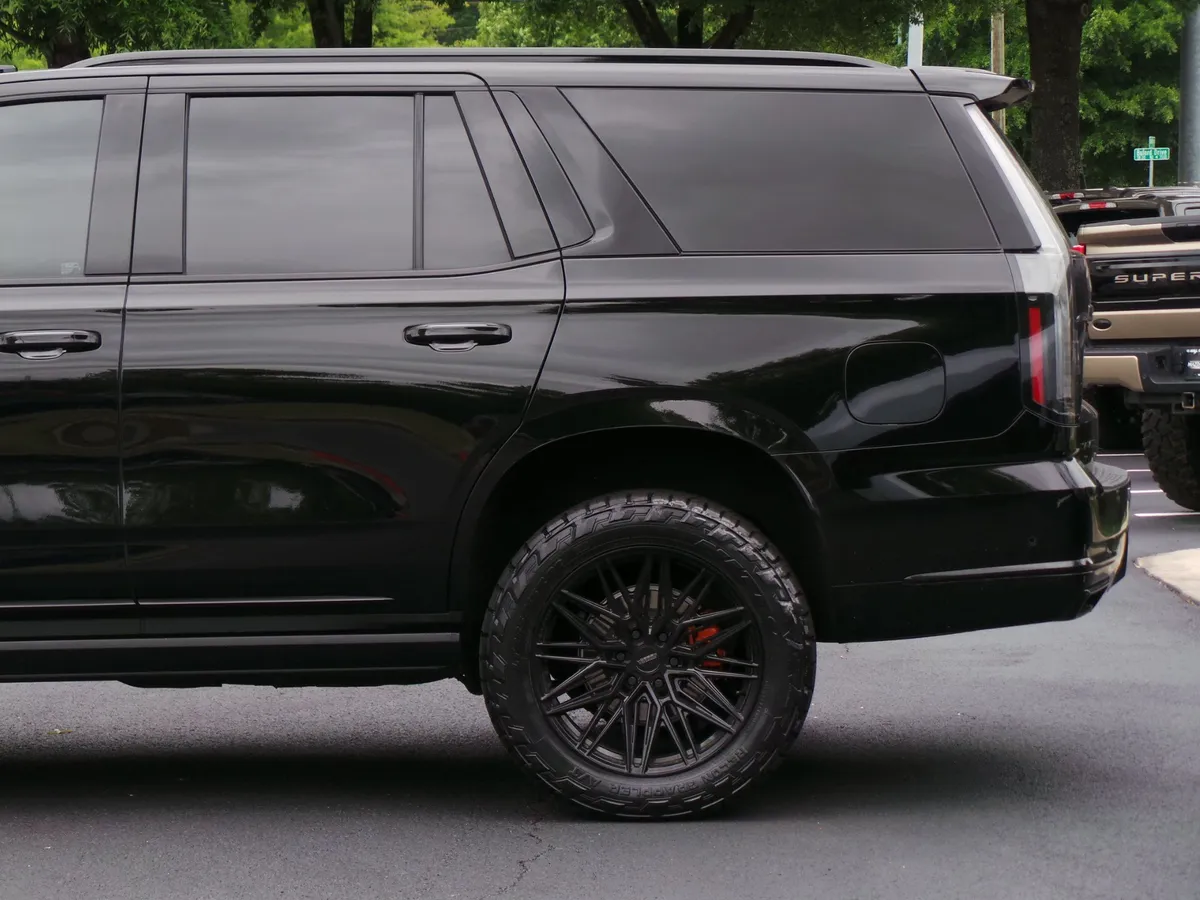 2025 CADILLAC Escalade 4WD Sport thumbnail 29