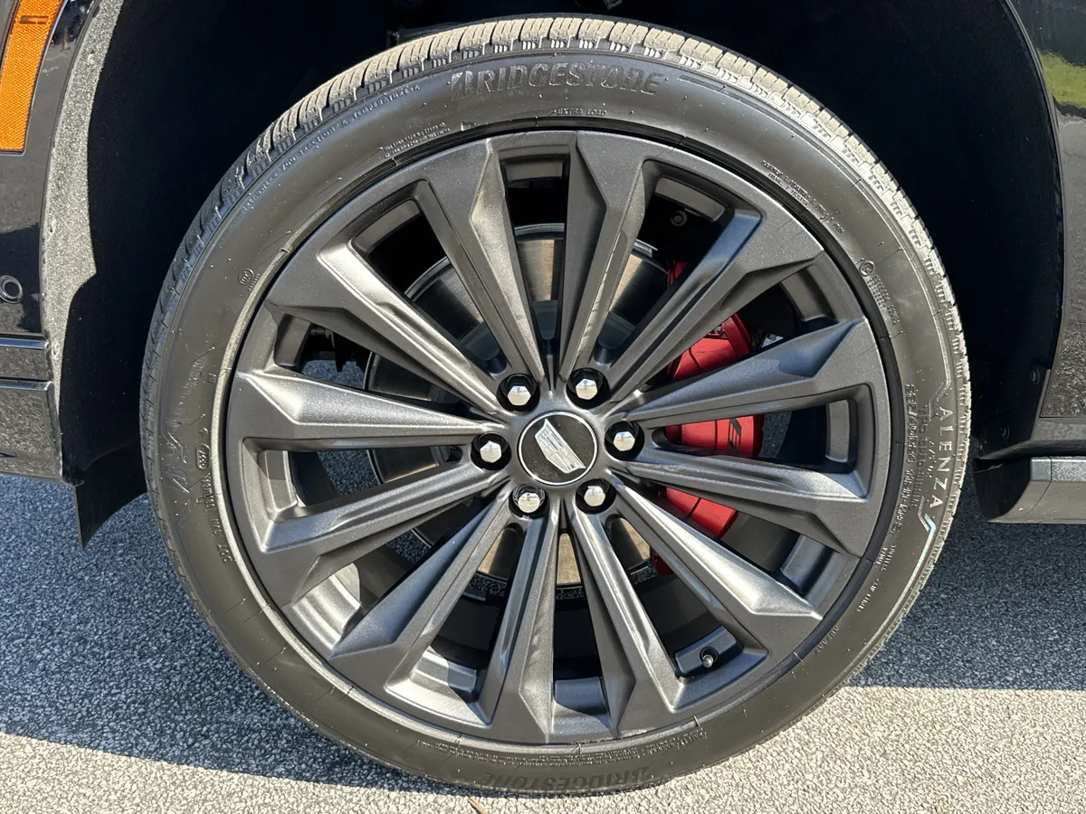 2025 CADILLAC Escalade AWD V-Series thumbnail 12