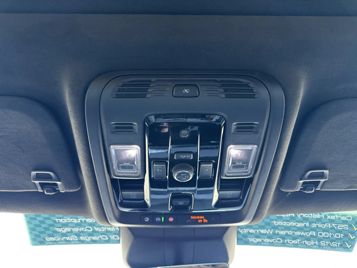 2025 CADILLAC Escalade AWD V-Series thumbnail 26