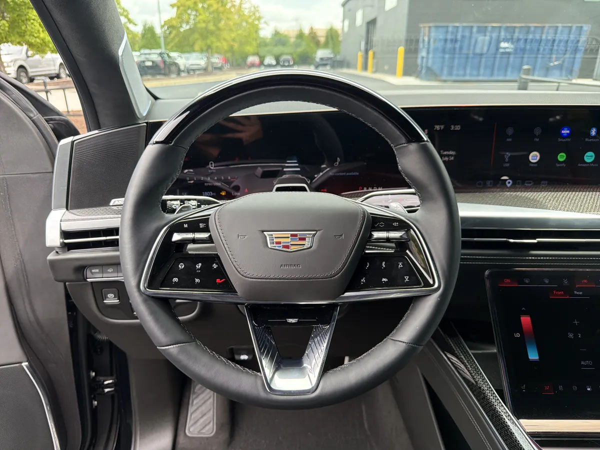 2025 CADILLAC Escalade AWD V-Series thumbnail 9