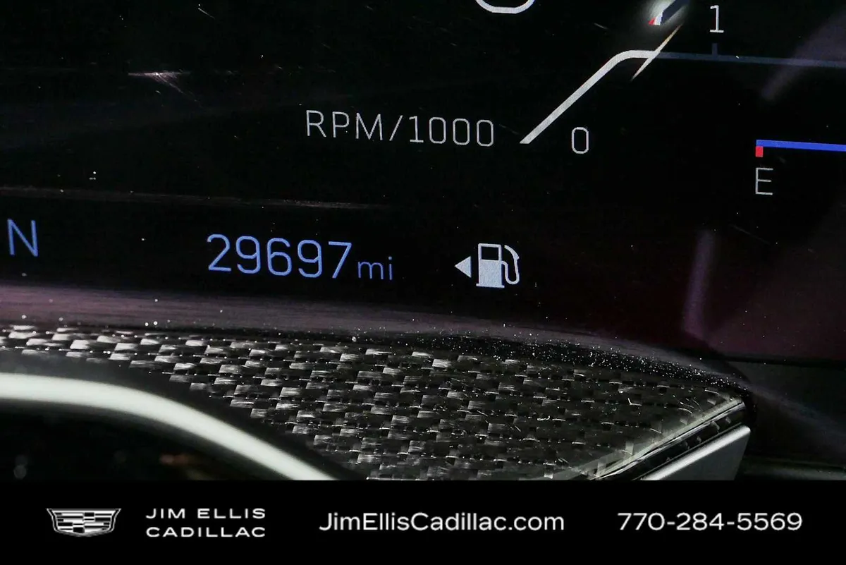 2025 Cadillac Escalade Escalade-V thumbnail 12