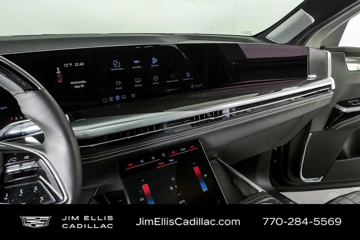 2025 Cadillac Escalade Escalade-V thumbnail 13