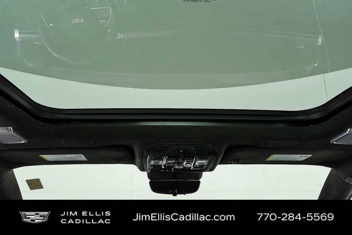 2025 Cadillac Escalade Escalade-V thumbnail 21