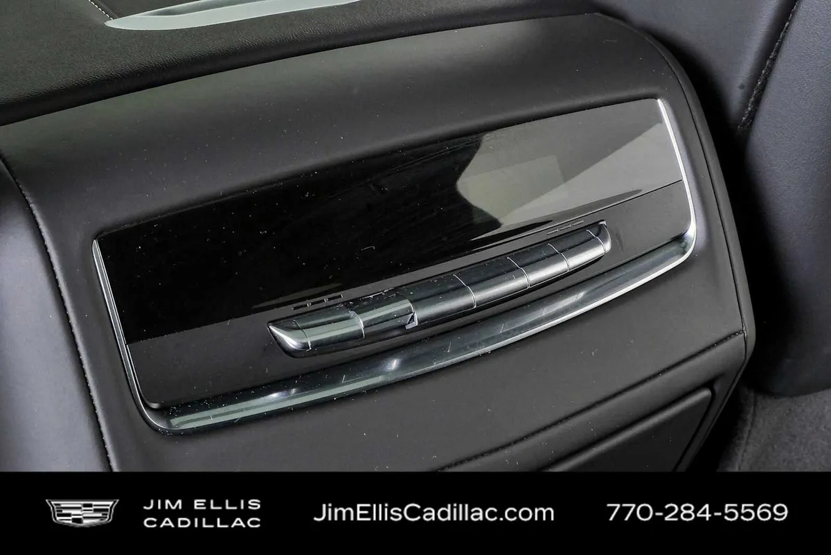 2025 Cadillac Escalade Escalade-V thumbnail 22