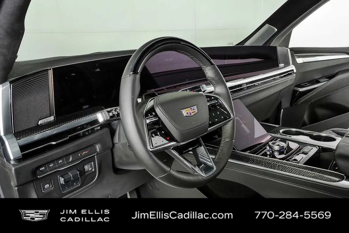 2025 Cadillac Escalade Escalade-V thumbnail 4