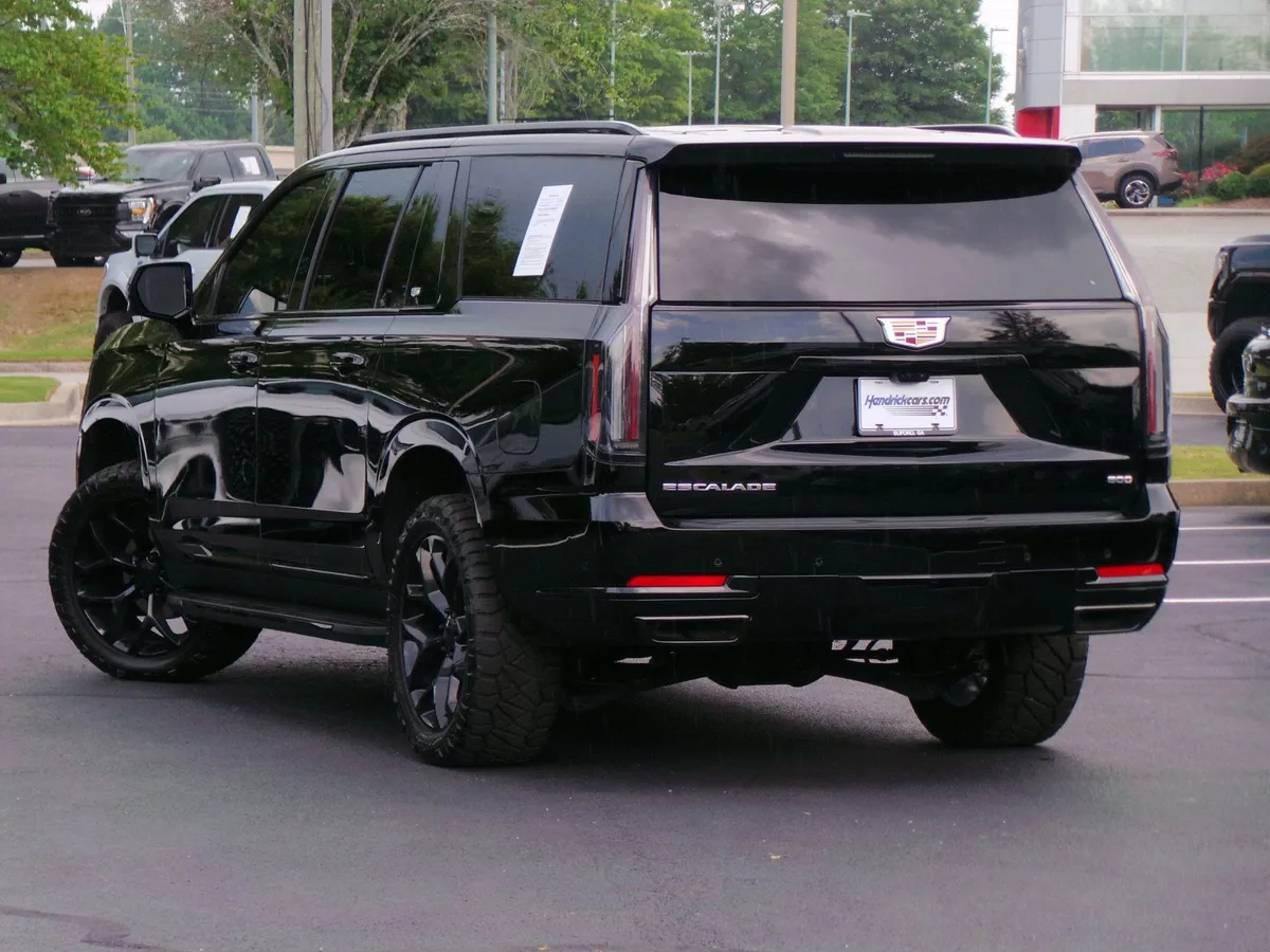 2025 CADILLAC Escalade ESV 4WD Sport thumbnail 2