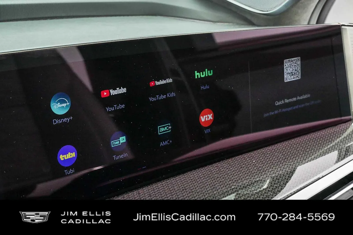 2025 Cadillac Escalade ESV Escalade-V ESV thumbnail 17