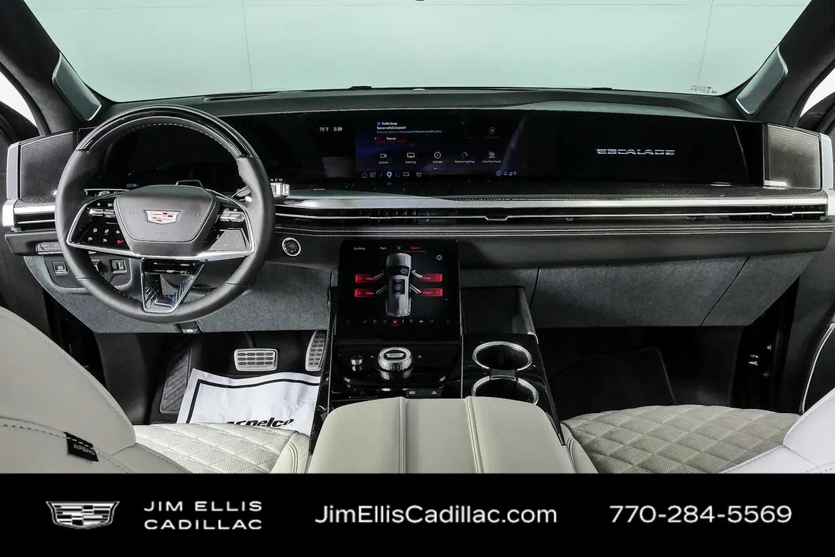 2025 Cadillac Escalade ESV Escalade-V ESV thumbnail 20