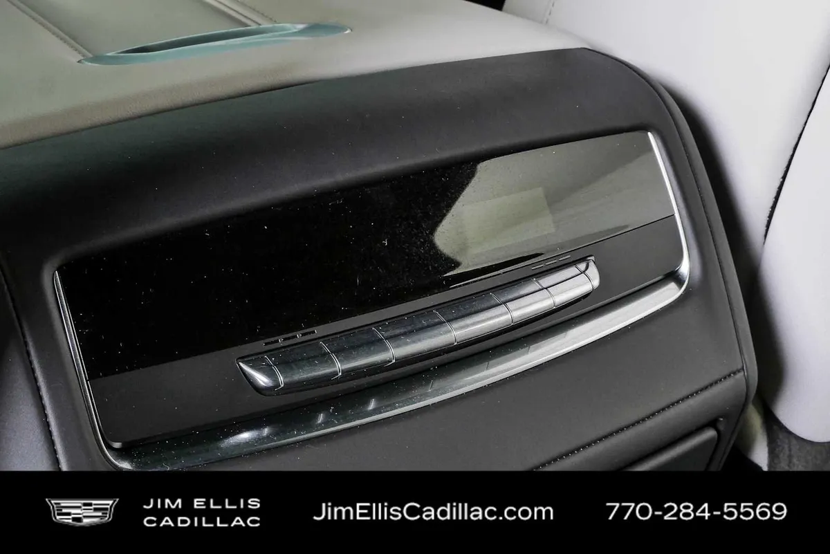 2025 Cadillac Escalade ESV Escalade-V ESV thumbnail 22