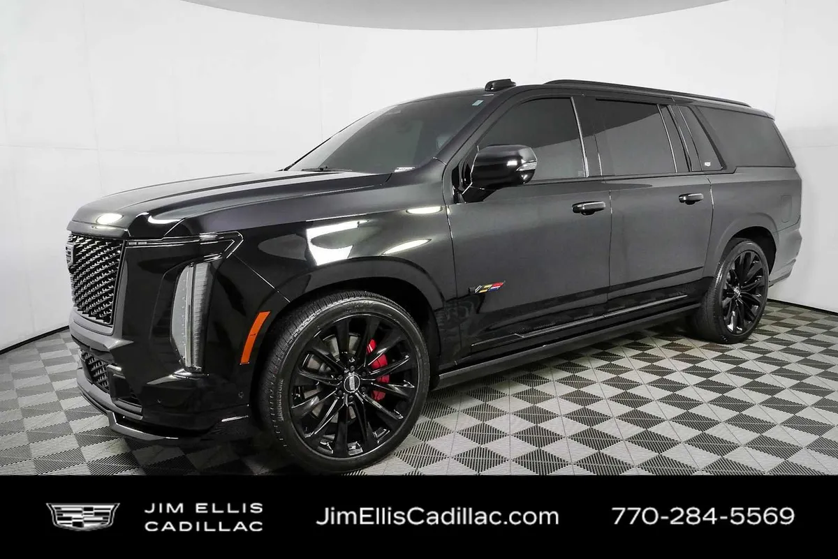 2025 Cadillac Escalade ESV Escalade-V ESV thumbnail 30