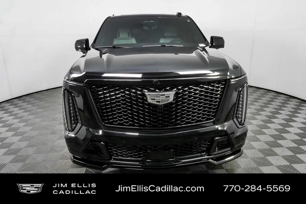 2025 Cadillac Escalade ESV Escalade-V ESV thumbnail 39