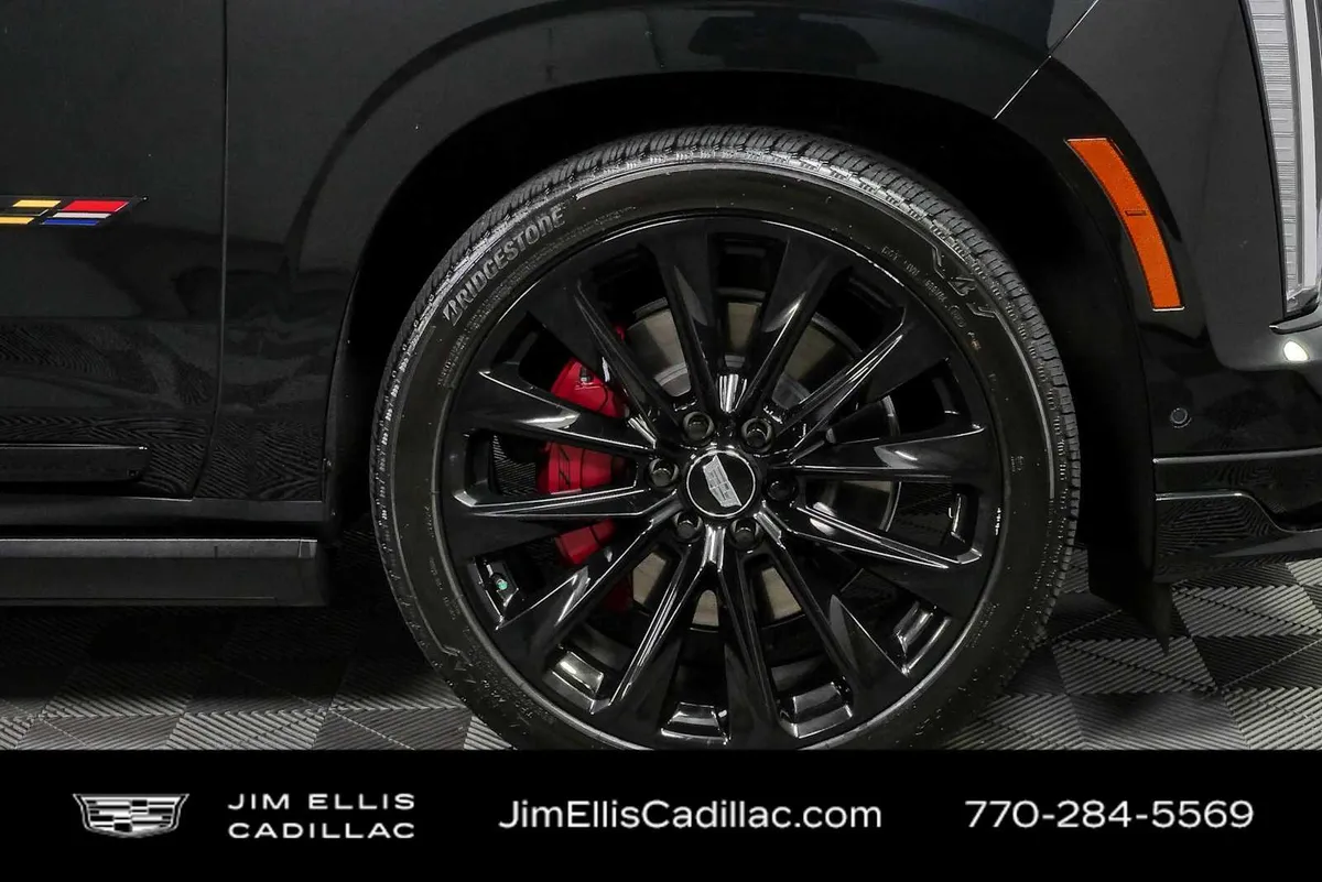 2025 Cadillac Escalade ESV Escalade-V ESV thumbnail 42