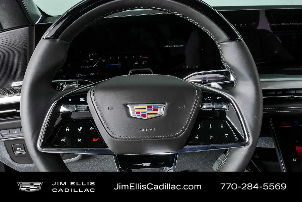 2025 Cadillac Escalade ESV Escalade-V ESV thumbnail 9