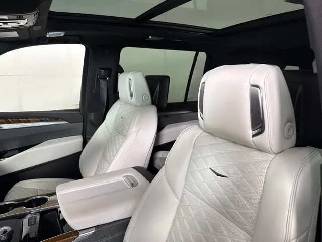 2025 CADILLAC Escalade ESV Premium Luxury Platinum thumbnail 18