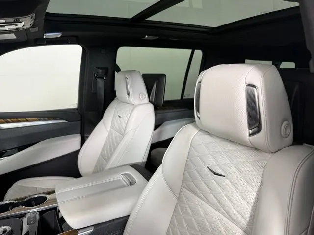 2025 CADILLAC Escalade ESV Premium Luxury Platinum thumbnail 7