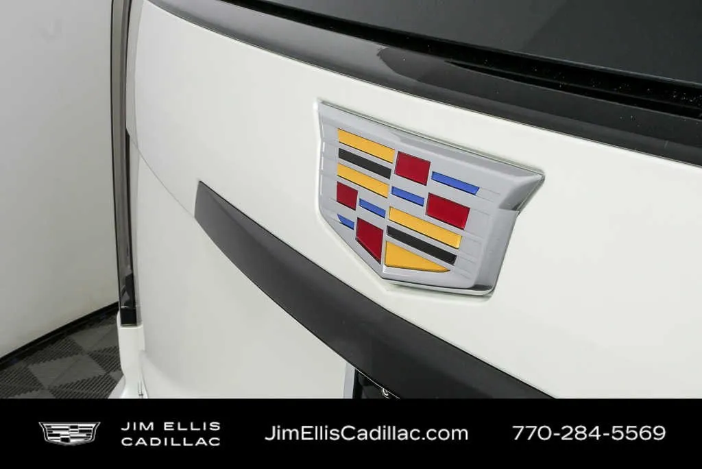 2025 Cadillac Escalade ESV Sport Platinum thumbnail 41