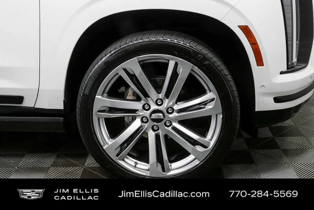 2025 Cadillac Escalade ESV Sport Platinum thumbnail 43