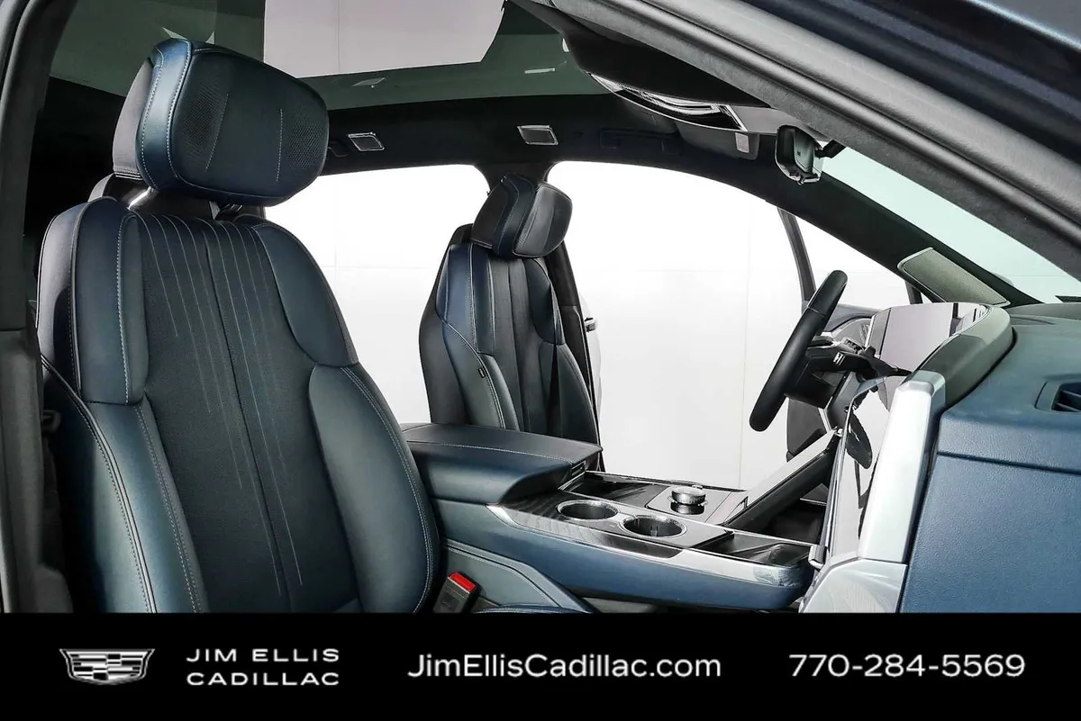 2025 Cadillac ESCALADE IQ Luxury 2 thumbnail 23