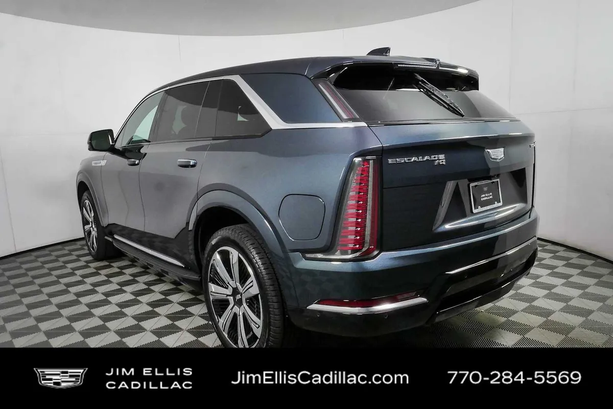 2025 Cadillac ESCALADE IQ Luxury 2 thumbnail 29