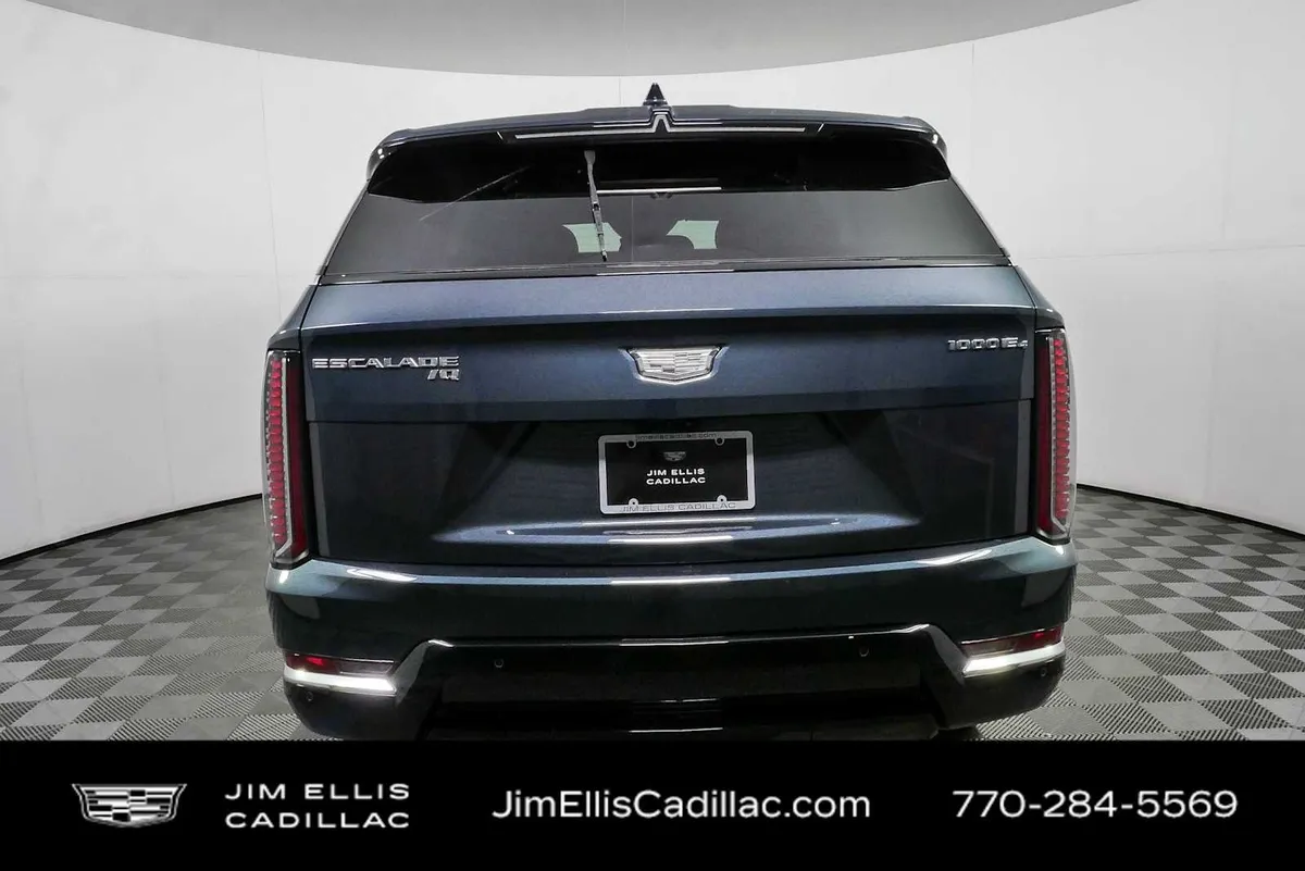 2025 Cadillac ESCALADE IQ Luxury 2 thumbnail 30