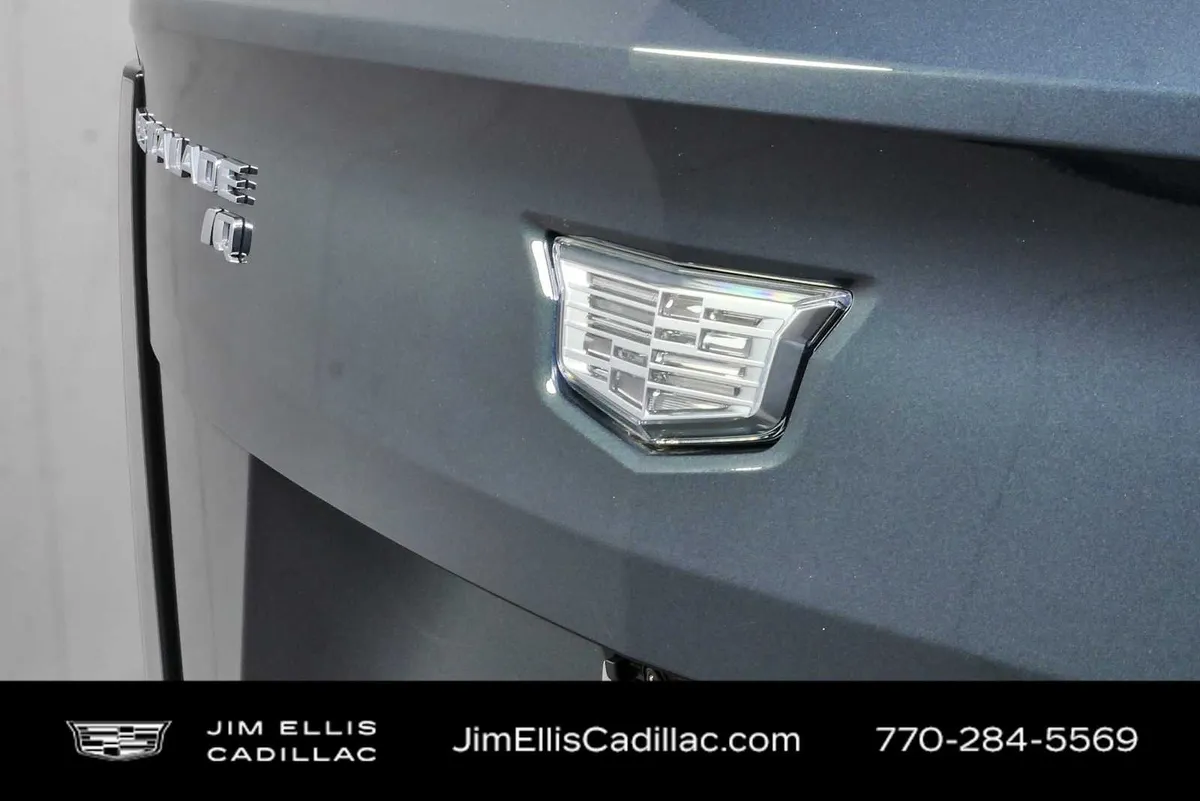 2025 Cadillac ESCALADE IQ Luxury 2 thumbnail 38