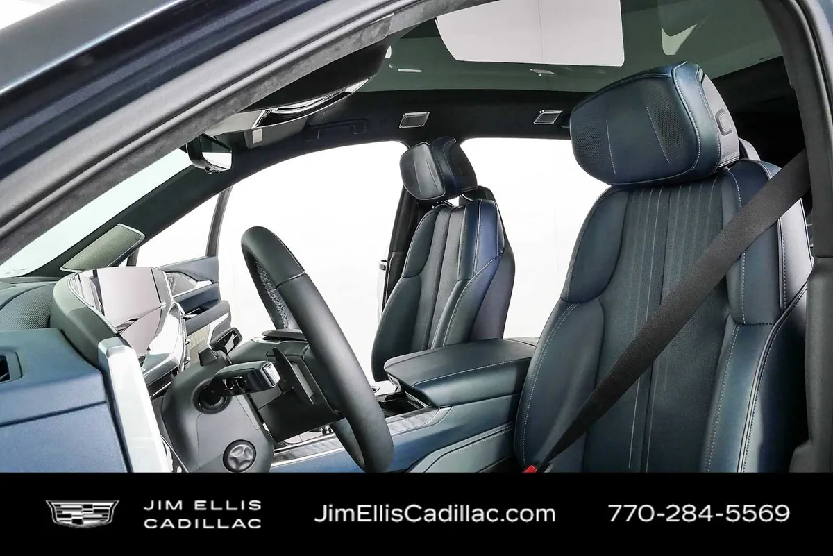2025 Cadillac ESCALADE IQ Luxury 2 thumbnail 5