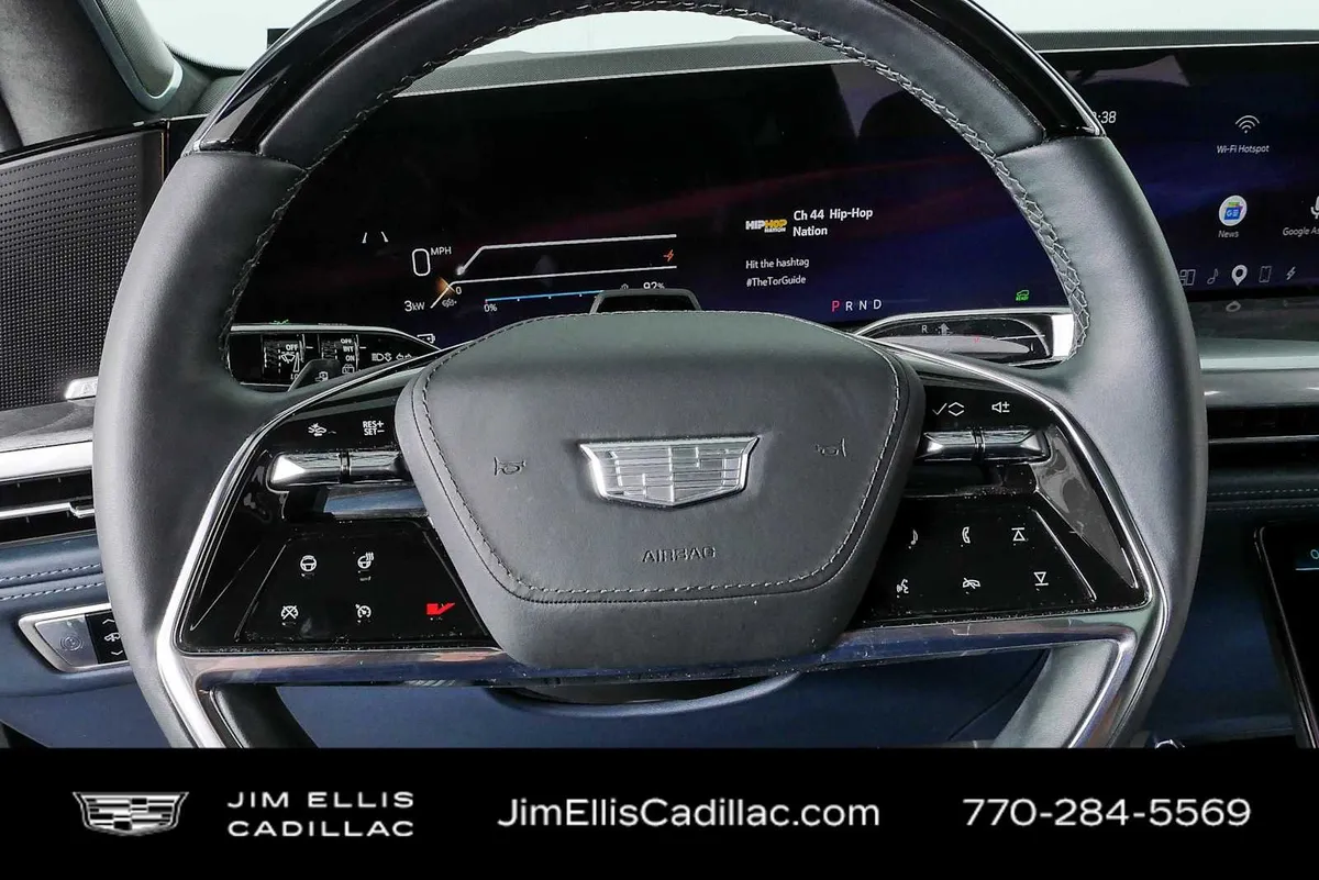 2025 Cadillac ESCALADE IQ Luxury 2 thumbnail 8