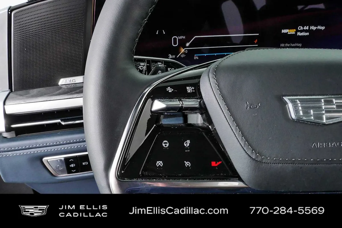 2025 Cadillac ESCALADE IQ Luxury 2 thumbnail 9