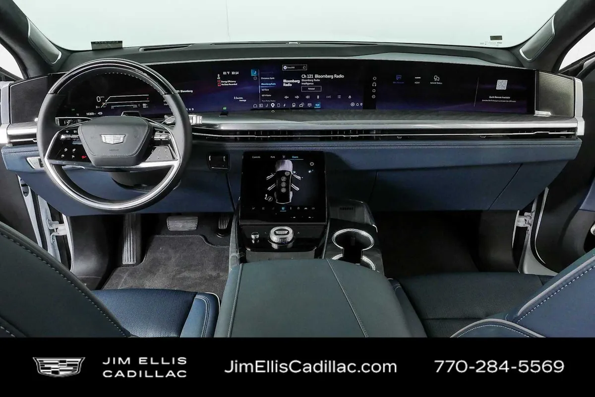 2025 Cadillac ESCALADE IQ Luxury 2 thumbnail 18