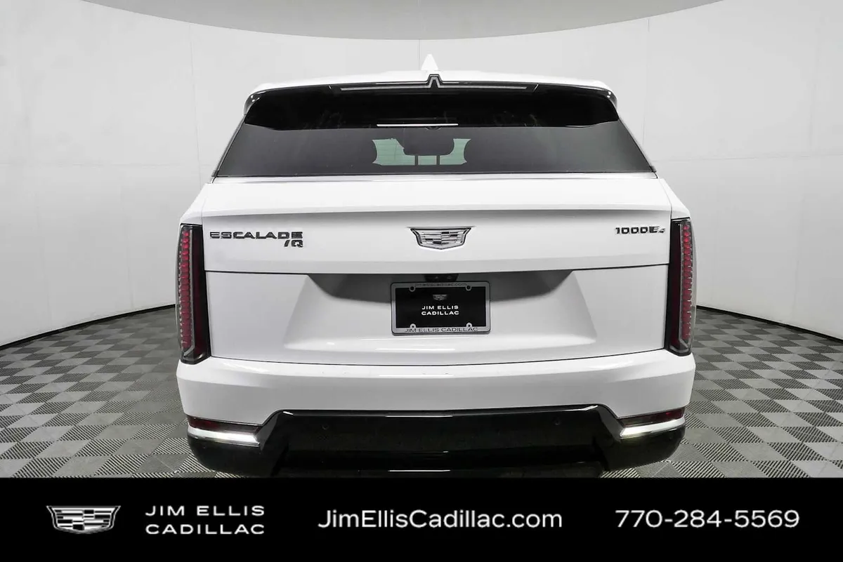 2025 Cadillac ESCALADE IQ Luxury 2 thumbnail 30