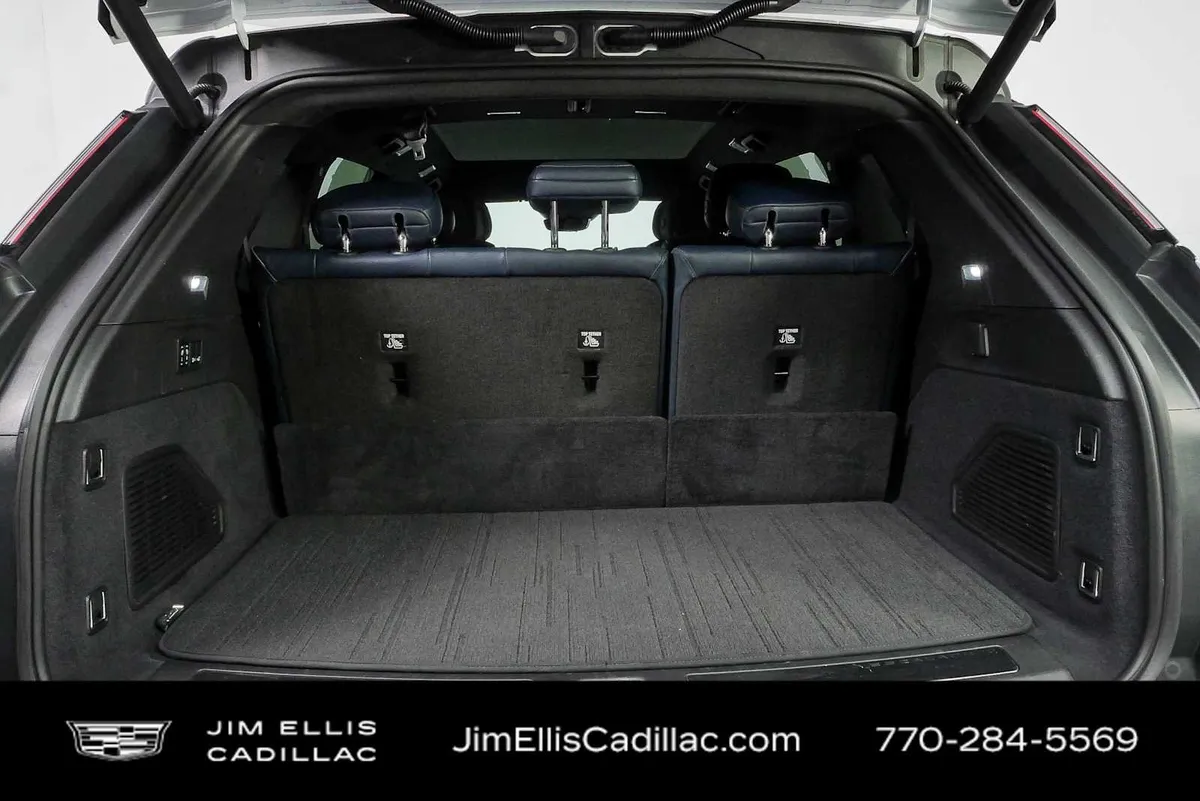 2025 Cadillac ESCALADE IQ Luxury 2 thumbnail 31