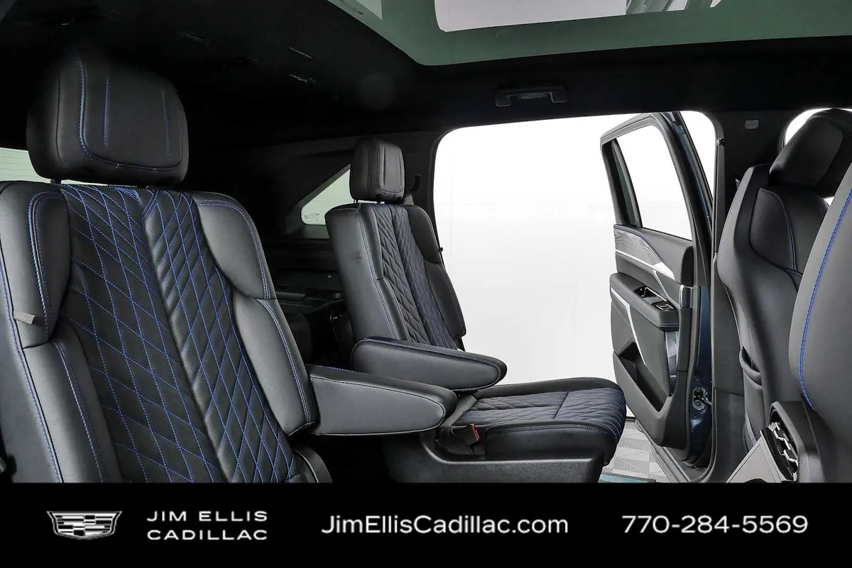 2025 Cadillac ESCALADE IQ Sport 1 thumbnail 22