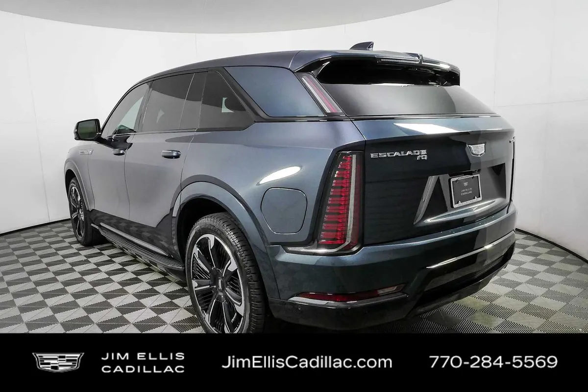 2025 Cadillac ESCALADE IQ Sport 1 thumbnail 29