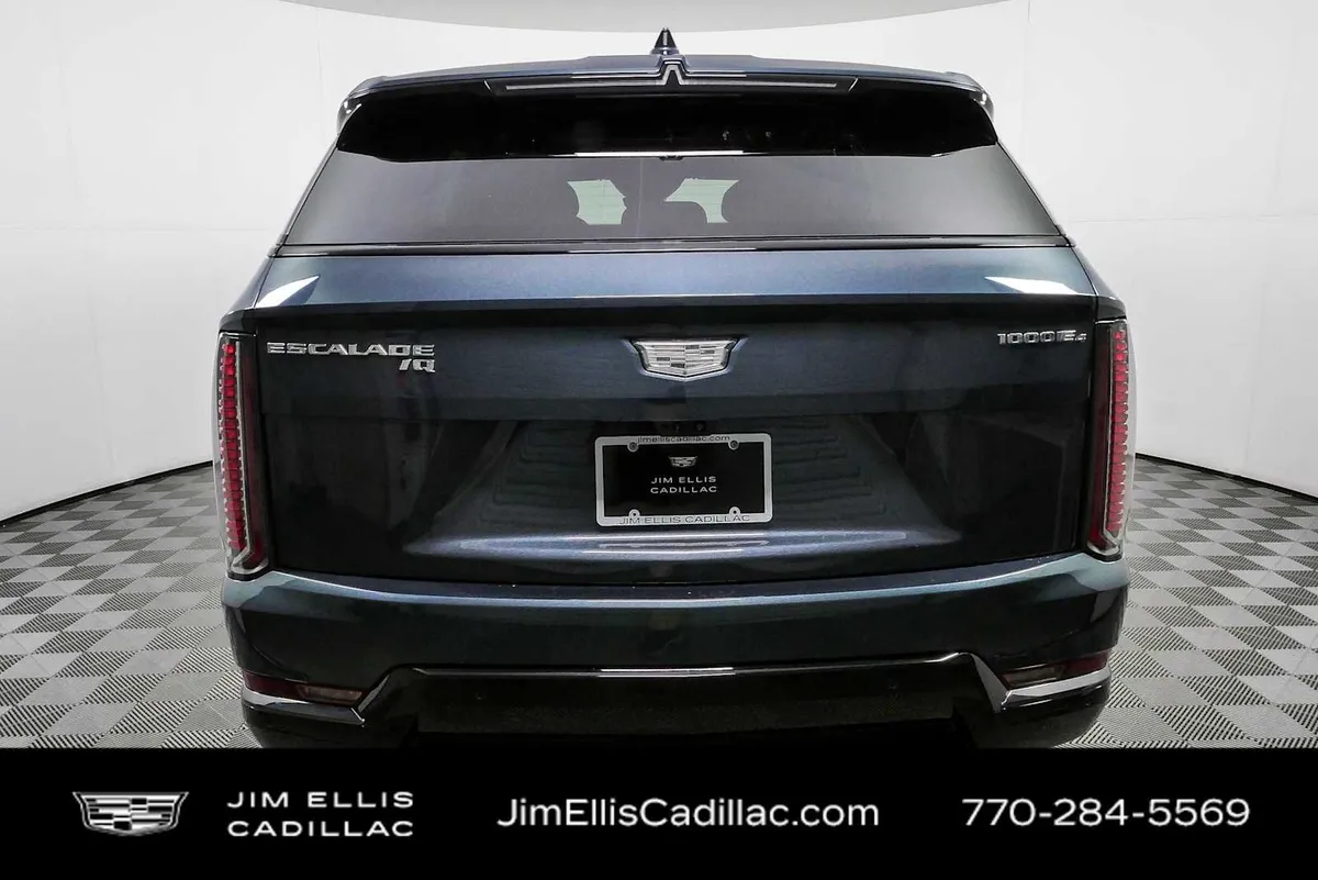 2025 Cadillac ESCALADE IQ Sport 1 thumbnail 30