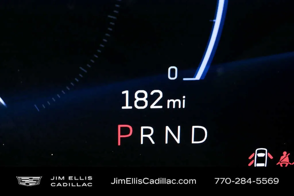 2025 Cadillac LYRIQ Luxury 1 thumbnail 11