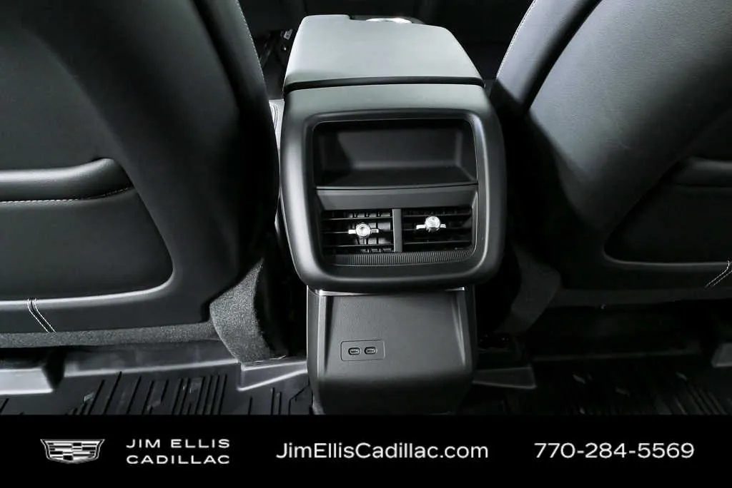2025 Cadillac LYRIQ Luxury 1 thumbnail 19