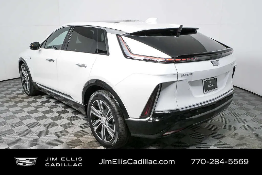 2025 Cadillac LYRIQ Luxury 1 thumbnail 29