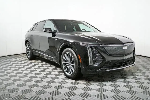 2025 Cadillac LYRIQ Sport 1 thumbnail 11