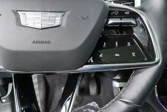 2025 Cadillac LYRIQ Sport 1 thumbnail 20