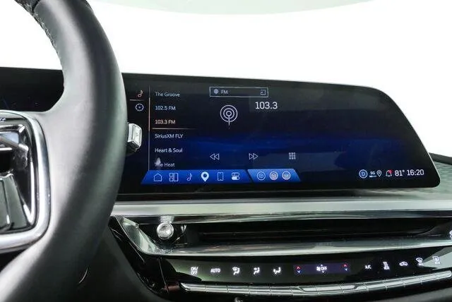 2025 Cadillac LYRIQ Sport 1 thumbnail 22