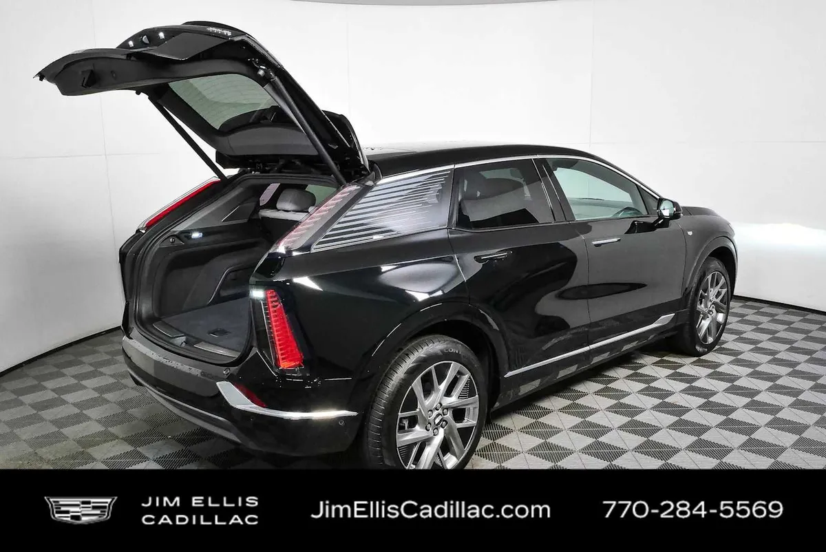 2025 Cadillac OPTIQ Luxury 1 thumbnail 26