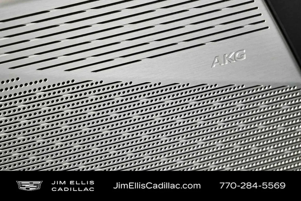 2025 Cadillac OPTIQ Luxury 1 thumbnail 7
